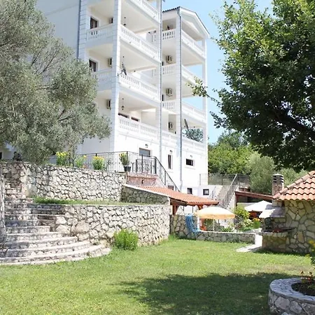 Villa Oasis *